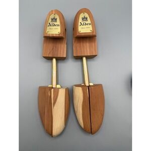 Alden cedar shoe tree stretcher pair rochester shoe tree co. for mens shoes